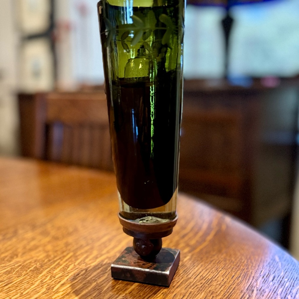 Jan Barboglio Iron hand-blown hand-etched glass vase champagne beer 9”